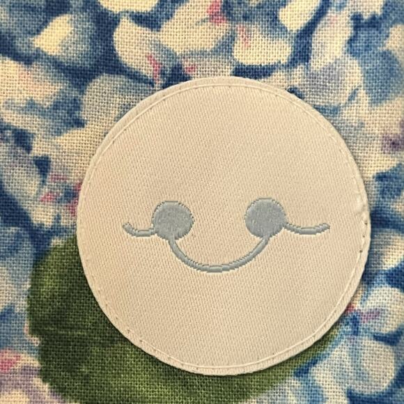 Smiling Button NWT Hydrangea Sunday Dress. Size 4 - Picture 3 of 6